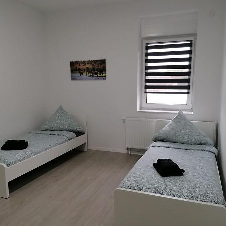 Estrella24 Living Rooms Tokio Herne Exterior foto