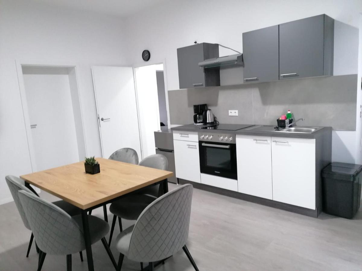 Estrella24 Living Rooms Tokio Herne Exterior foto